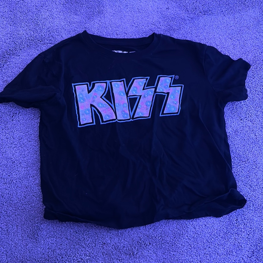 KISS crop top